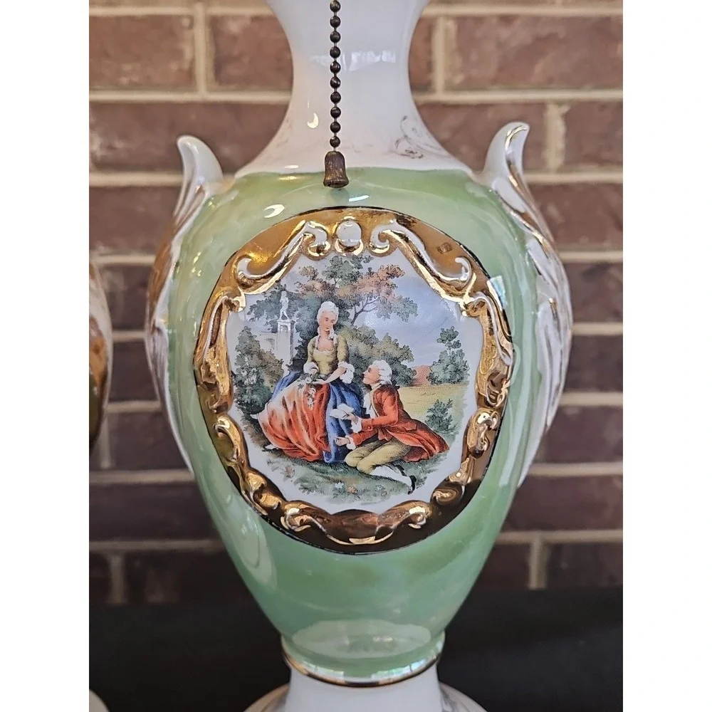 Set Of Vintage Martha and George Washington Table‎ Lamp Bases, Gilded Colonial